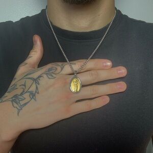 Jesus Pendant Cable Chain Necklace - Silver & Gold